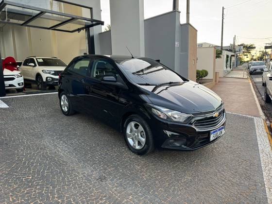 CHEVROLET ONIX 1.4 MPFI LT 8V FLEX 4P MANUAL